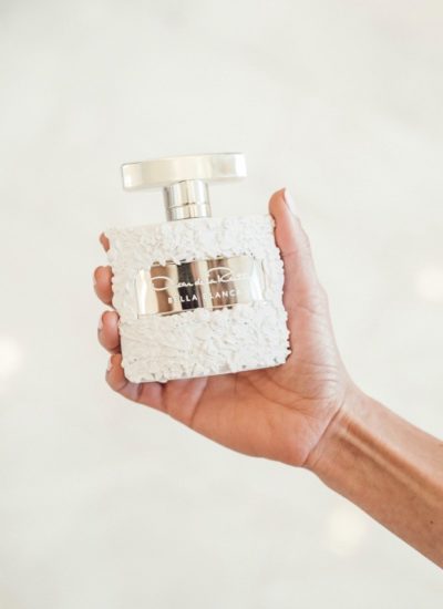 Oscar de la Renta’s Bella Blanca Fragrance | Mother’s Day Gift Idea